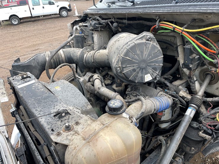 2006-ford-f650-image-37