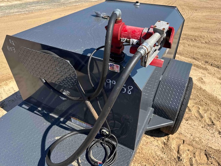 300-gallon-portable-fuel-tank-image-4