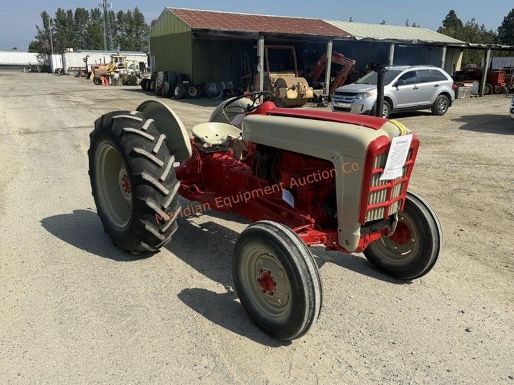 1955-ford-861-image-8