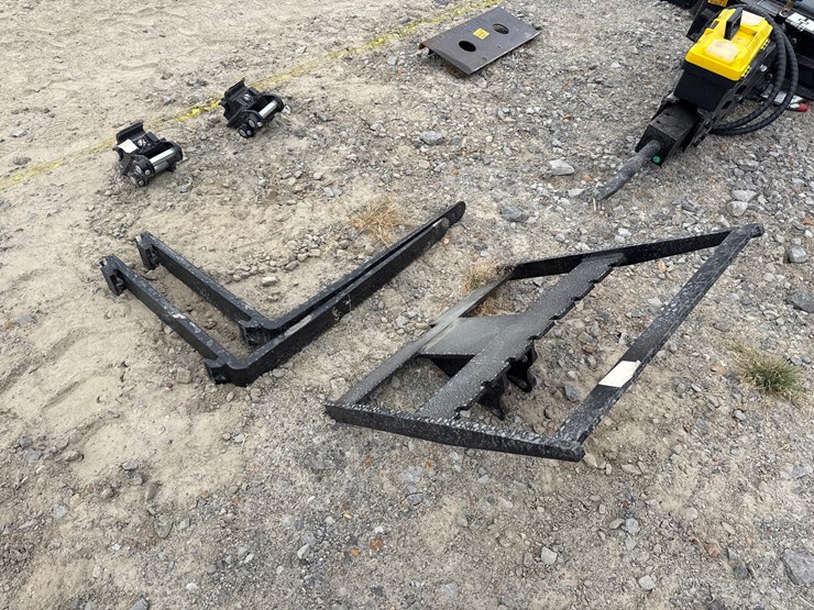 #230-•-#26394-•-unused-visec-mini-excavator-forks-image-4