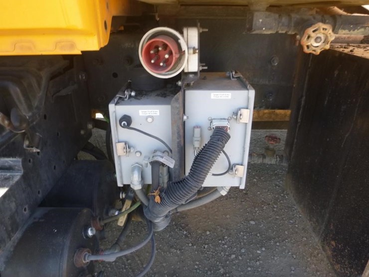 2006-international-durastar-4300-image-15