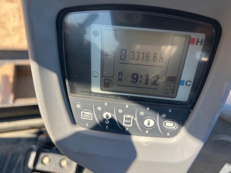2019-kubota-u35-4-image-28