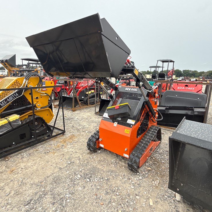 #220 • #27014 • Unused SDLOOL SL36C Mini Excavator