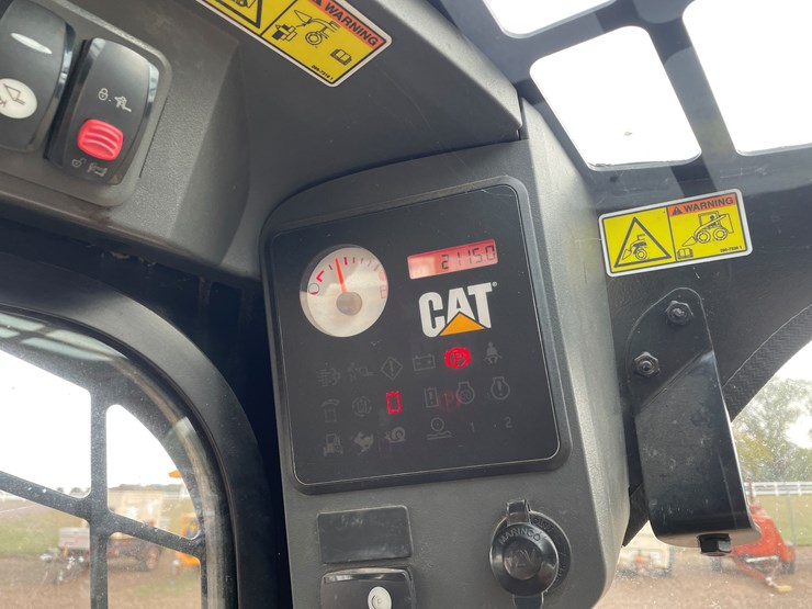 2012-caterpillar-279c2-image-22
