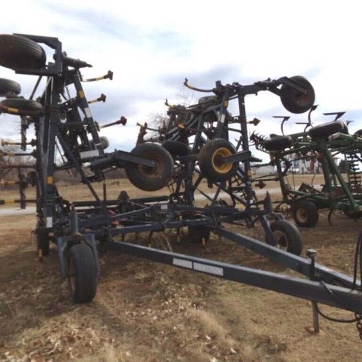 48' FLEX-COIL ST820 CHISEL, 8" DUCK FEET