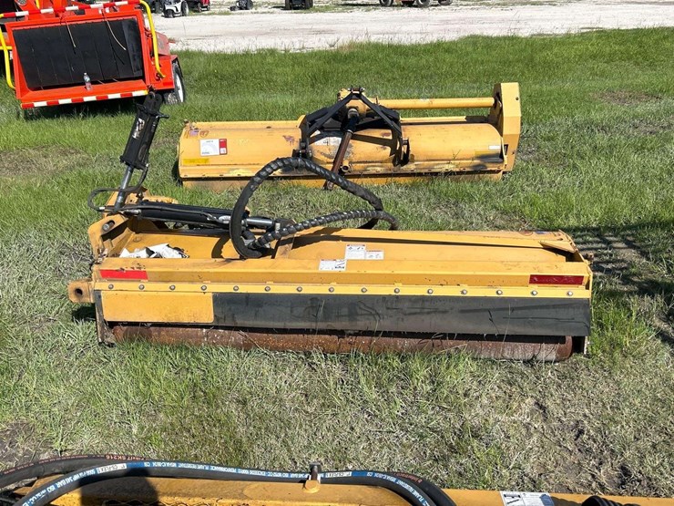 tiger-mowers-80in-super-duty-twin-flail-mower-tractor-attachment-image-6
