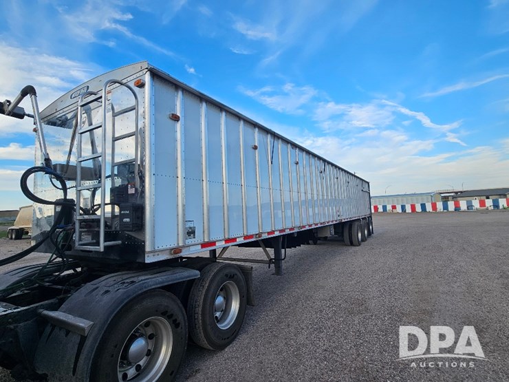 2026-western-belt-trailer-image-2