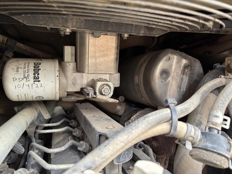 2022-bobcat-t66-image-36