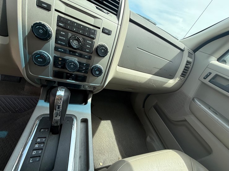 ford-escape-image-38