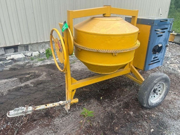 2022-mgt-cm11cuft-s/a-towable-concrete-mixer-image-1