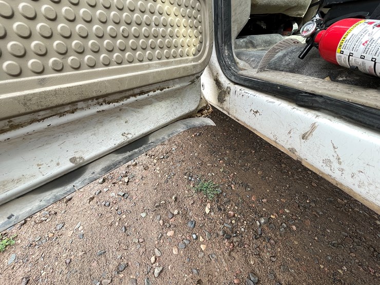 2005-ford-f350-image-43