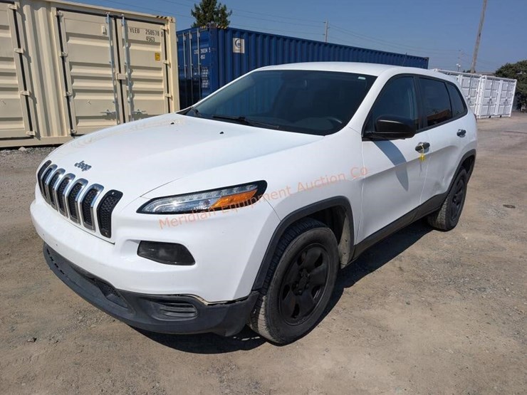 2017-jeep-cherokee-image-35