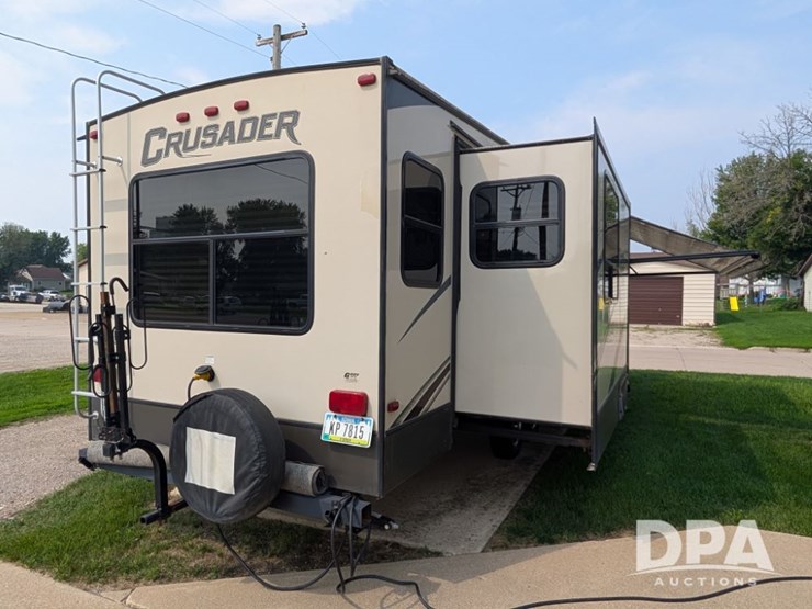 2015-crusader-lite-camper-(pz13846)-image-5