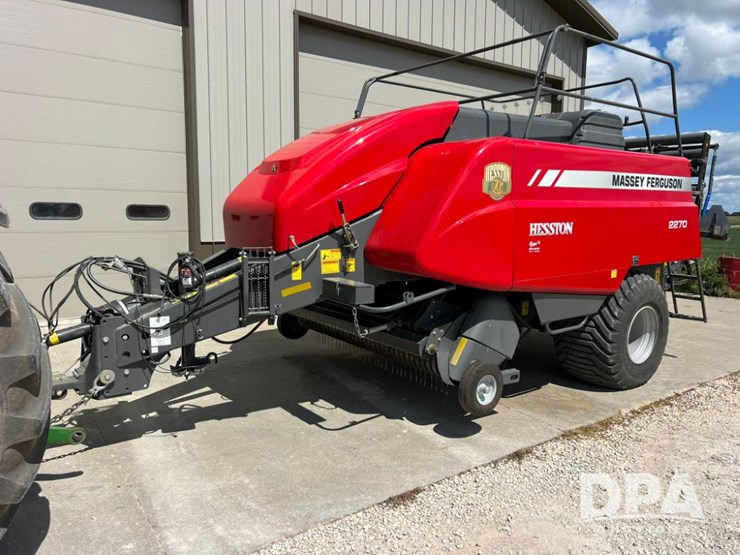 2017-massey-ferguson-2270-image-2