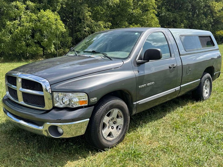 2004-dodge-1500-image-7
