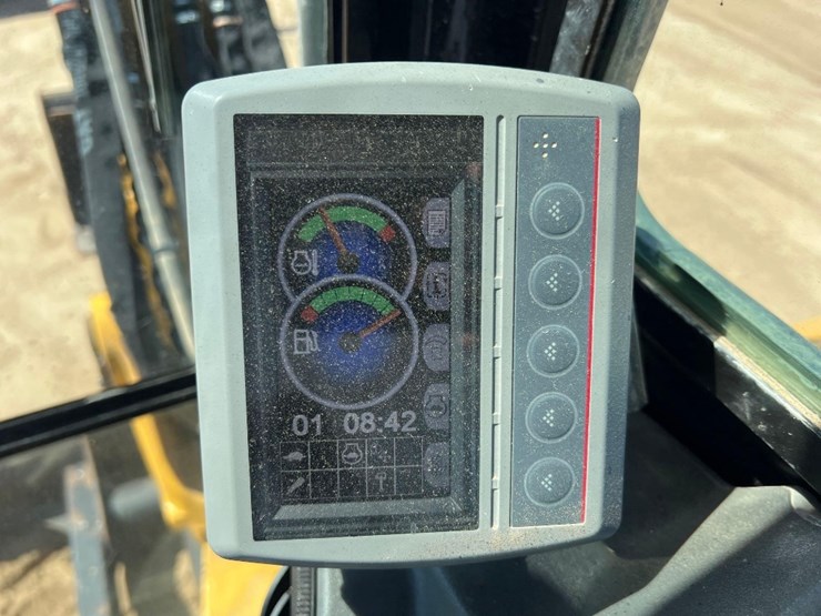 2019-caterpillar-305e2-cr-image-35
