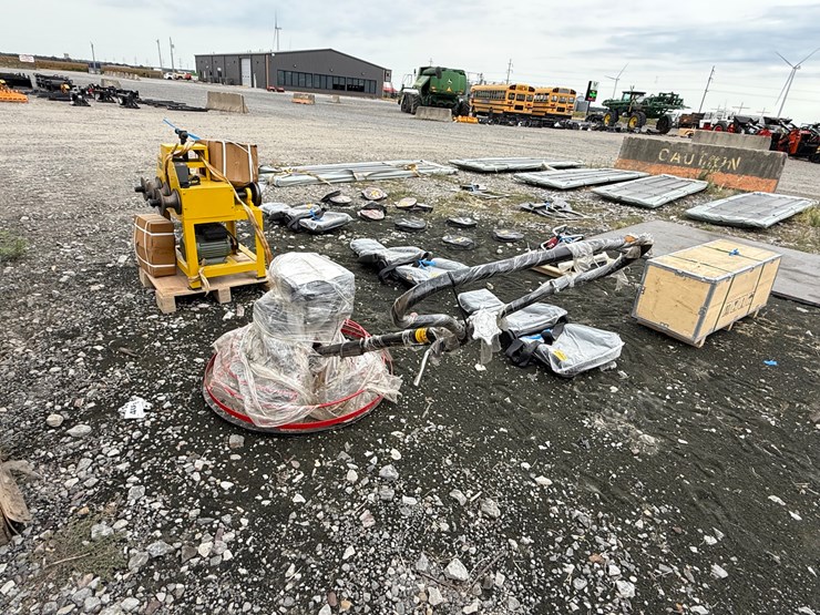 #2000-•-#26537-•-unused-sdlool-sl90b-concrete-power-trowel-sfmgj250797-image-4