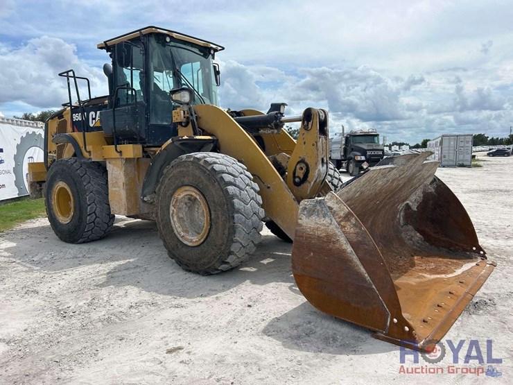 2019-caterpillar-950m-image-2