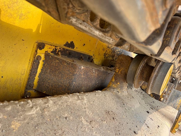 2018-komatsu-d51px-24-image-26