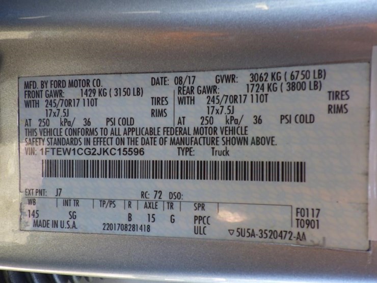 2018-ford-f150-image-16