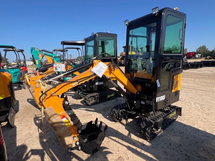 unused-future-ft13cj-excavator-image-1