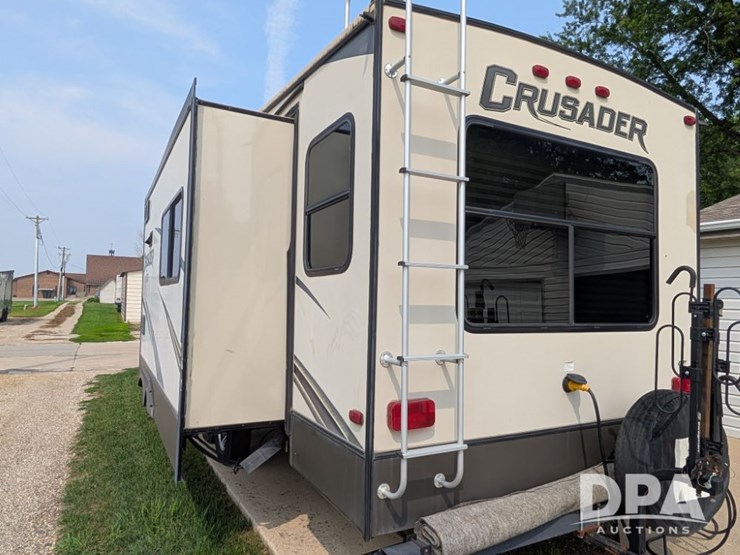2015-crusader-lite-camper-(pz13846)-image-8