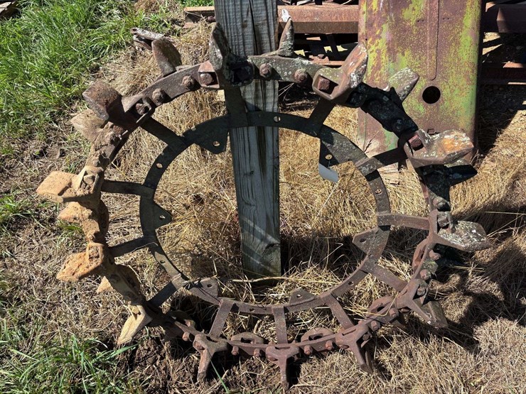 skeleton-steel-wheels-image-6