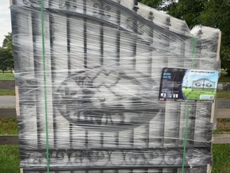14ft-bi-parting-iron-gate-deer-scene-image-2