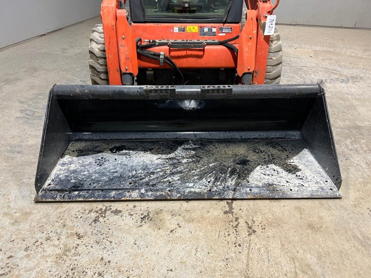 2019-kubota-ssv75-image-9