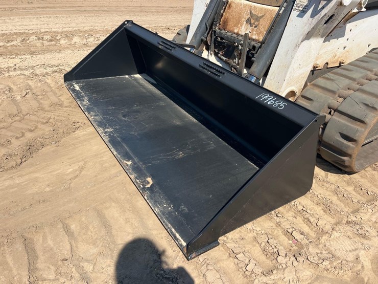 2024-bobcat-t770-image-10