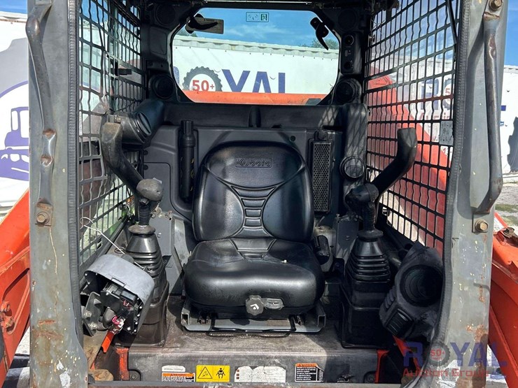 kubota-ssv75-image-11