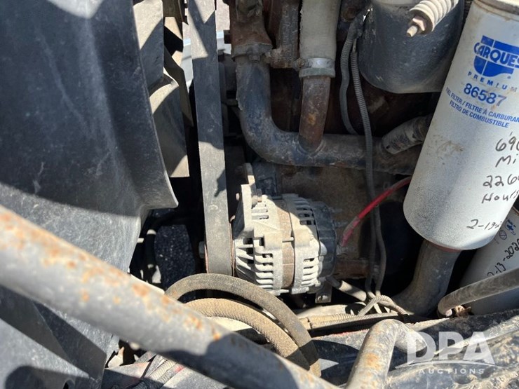 2002-mack-ch613-image-82