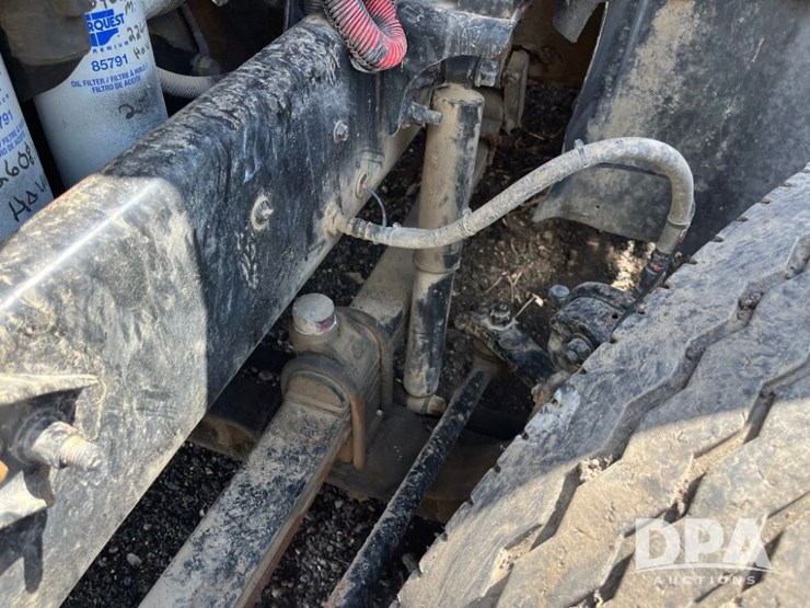 2002-mack-ch613-image-74