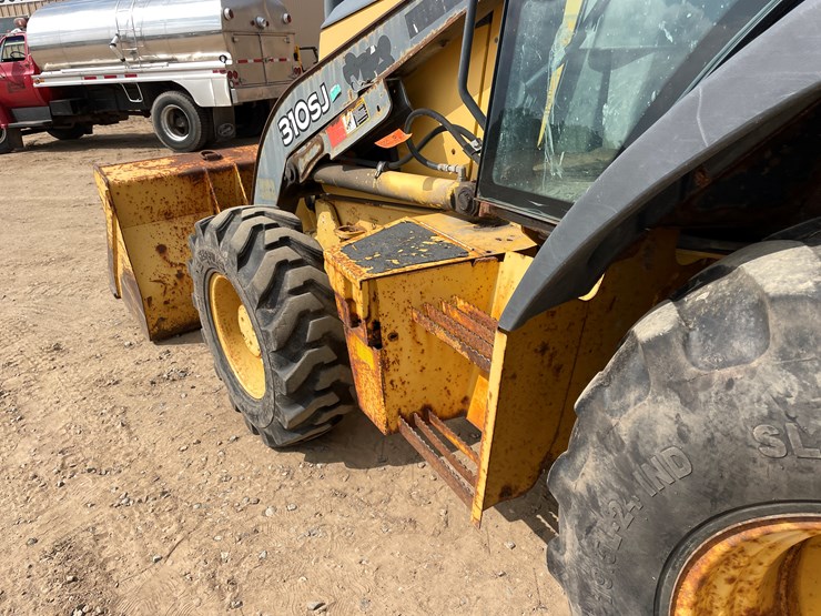 #2054-•-john-deere-310sj-image-18