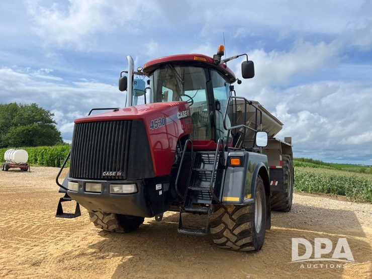2015-case-ih-titan-4530-image-2