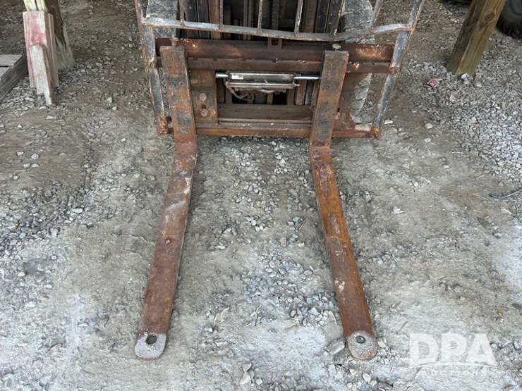 yale-forklift-(dpa2850,-unit-23531)-image-8