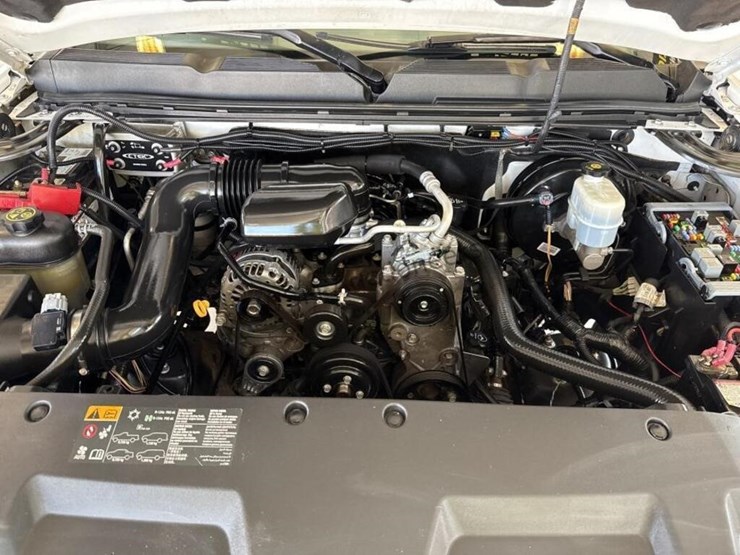 2012-chevrolet-silverado-1500-image-12
