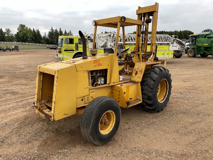 #2140-•-hull-706e-lift-truck-image-3
