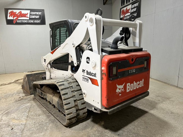 2021-bobcat-t770-image-3