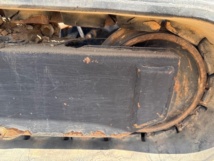 2018-caterpillar-301.7d-image-13