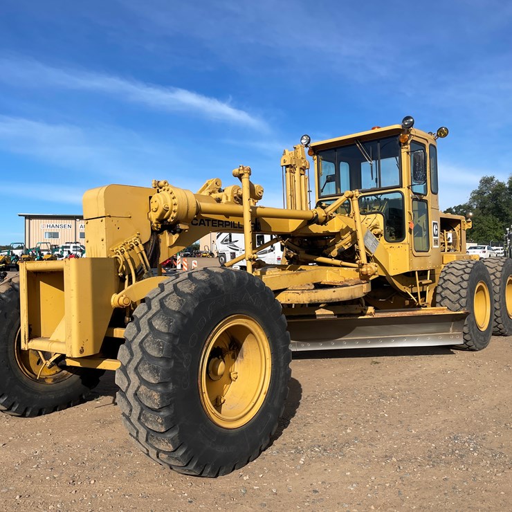 #2026 • Cat no.12 Road Grader