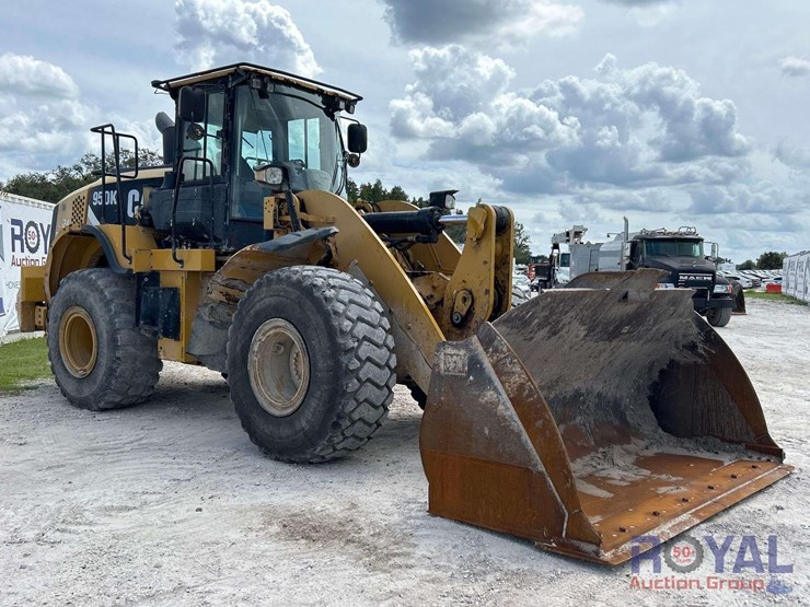 2013-caterpillar-950k-image-2