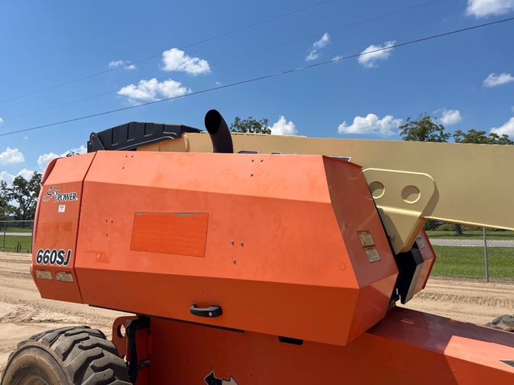 2006-jlg-660sj-image-33