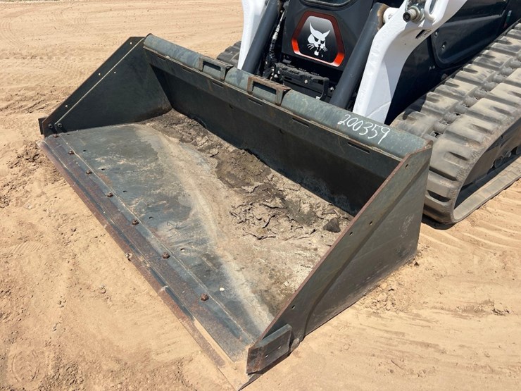 2022-bobcat-t76-image-9