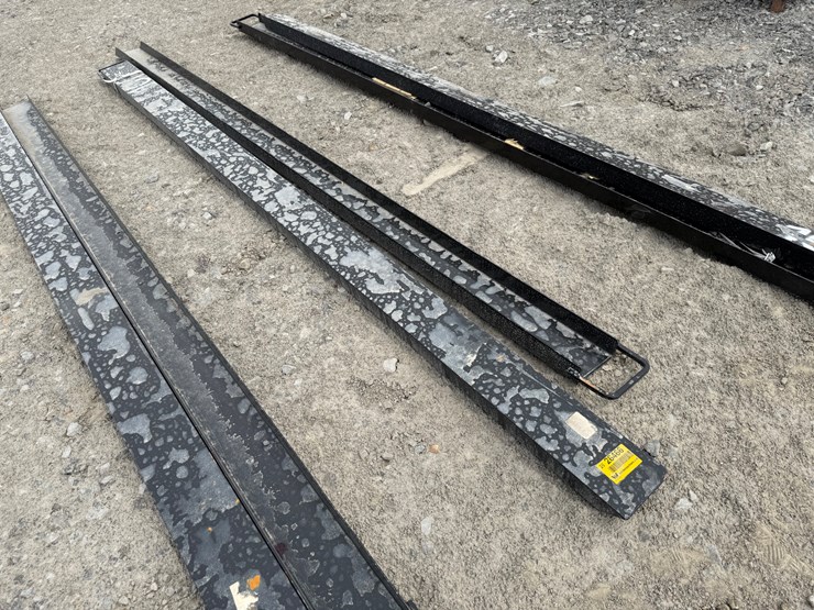 #2000-•-#26466-•-unused-visec-10'-forklift-extension-rod-image-4
