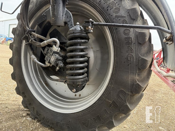 2020-case-ih-patriot-4440-image-72
