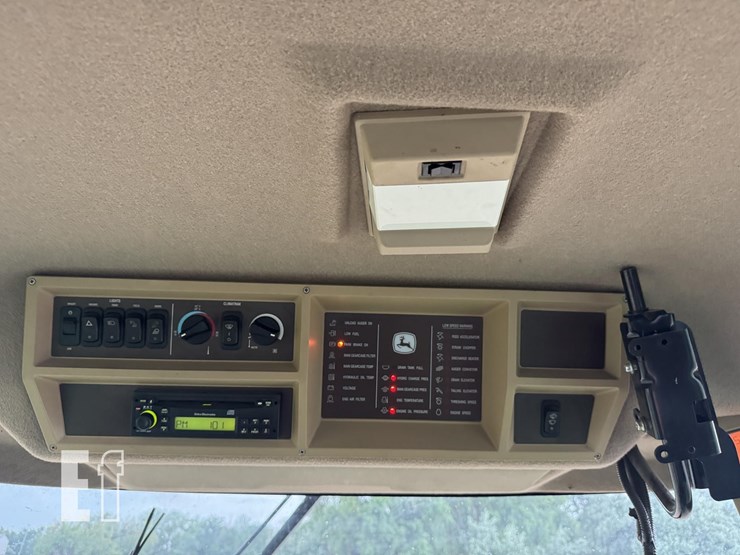 2006-john-deere-9760-sts-image-36