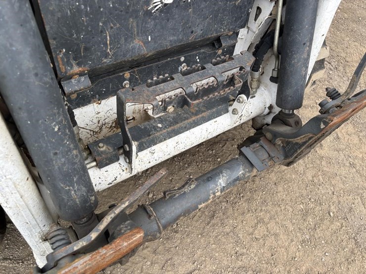 2022-bobcat-t66-image-11