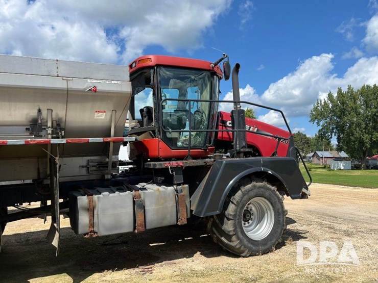 2009-case-ih-titan-4020-image-4