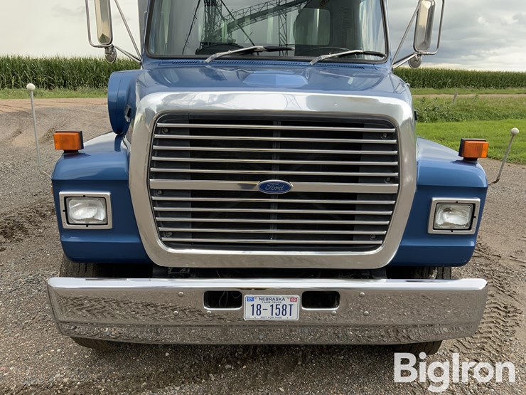 1990-ford-ln8000-image-10